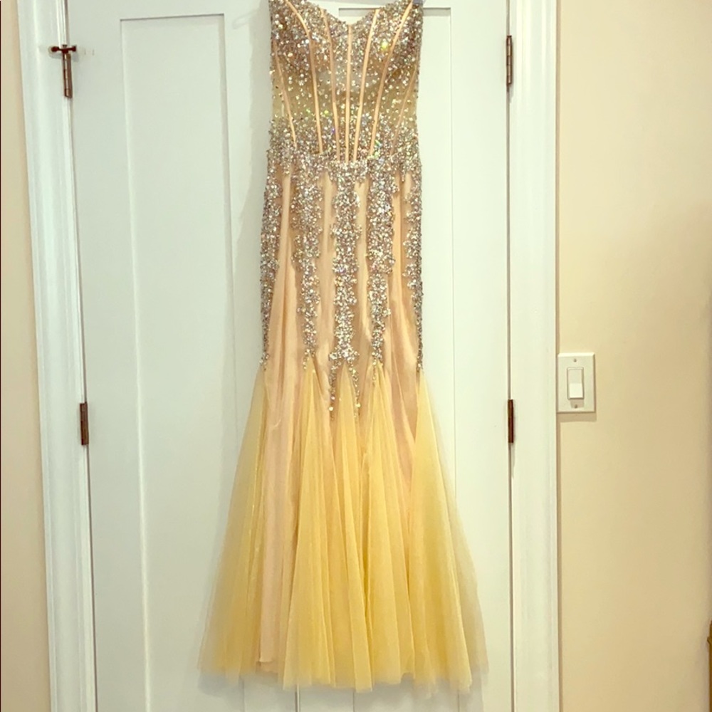 Strapless gown with exquisite sequin detail